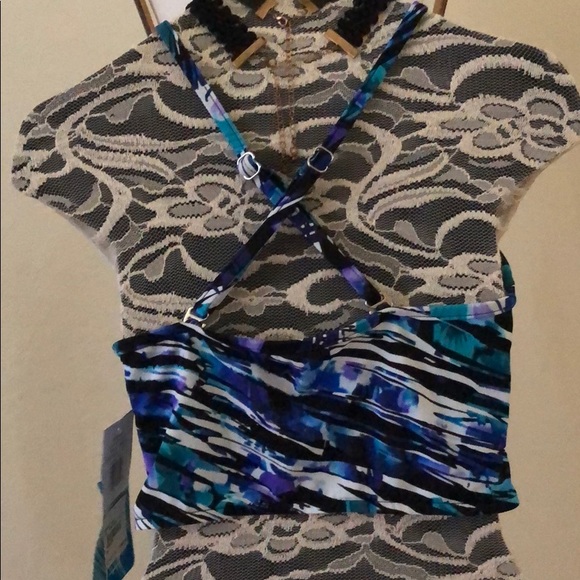 PB SPORT GLAZER TWIST FRT CROP TOP MULTI COLOR 8 - Picture 4 of 6